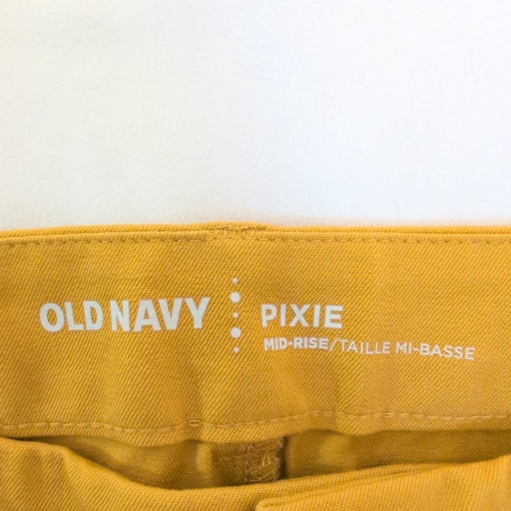 Old Navy Women's Yellow Tapered Pants Size 8 - New with Tags - Picture 4 of 6